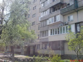 Продаж 1-кімнатної квартири на Виноградарі