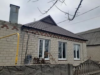 Продам будинок з усіма зручностями