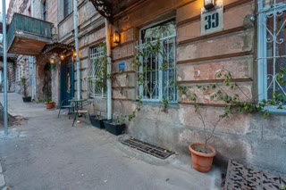 ქირავდება კაფე