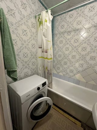 Продам 2к квартиру ТЦ РетроВілль