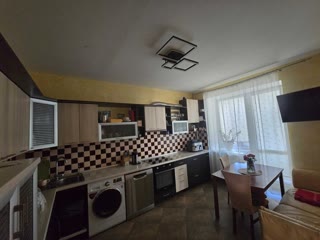 Продаж 2-кімнатної квартири в цегляному будинку від «Карпатбуд»