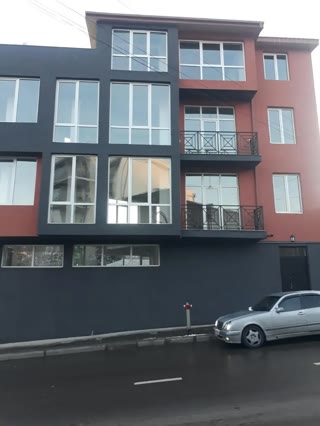 Commercial building for rent in Saburtalo