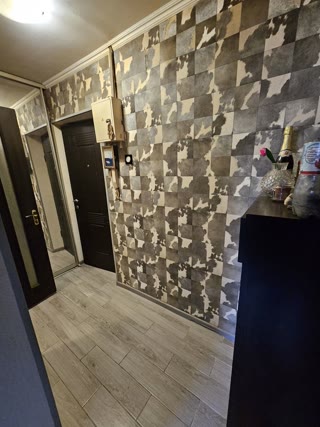 Sale of a 2-room apartment in the Center of Kyiv near the metro Pecherska, Klovska, Palace of Sports