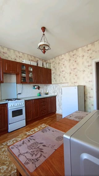 Продаж 2-кімнатної квартири, вул. Алматинська, Лиски, ДВРЗ