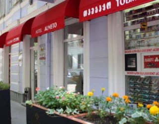 Universal commercial space for sale in Chugureti