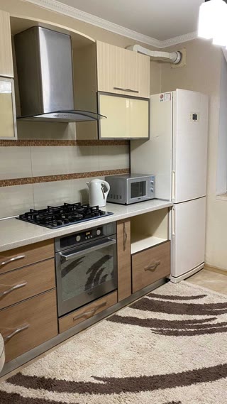 Продаж 3-кімнатної квартири на Оболоні біля метро Героїв Дніпра