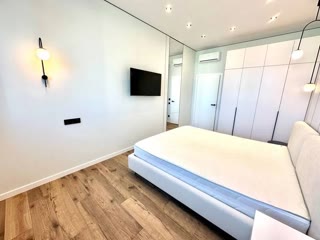 Продаж 2-кімнвтної квартири, ЖК “Manhattan City ” біля метро Вокзальна