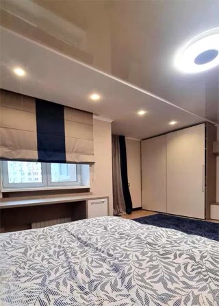 Продається простора 3-кімнатна квартира площею 150 м² у сучасному ЖК «Молодіжний» на Осокорках