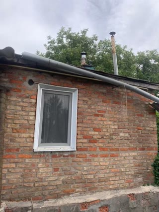 For sale house in Chuhuiv near the railway station (Osinovka)