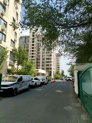 Продаж паркомісце в ЖК Сонячна Брама
