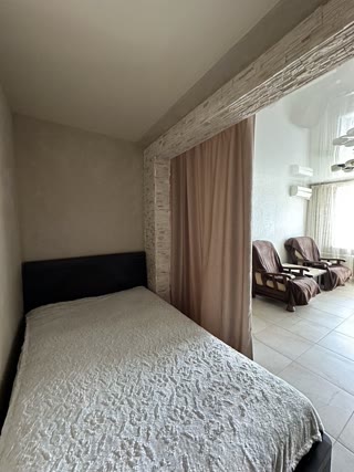 Продам 1 кім. квартиру біля ринку ХТЗ