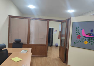 ქირავდება საოფისე ფართი ვერაზე