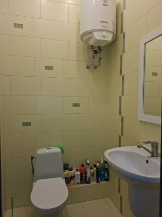 For Sale 3-Room Apartment Metro Peremoha, Oleksiivka