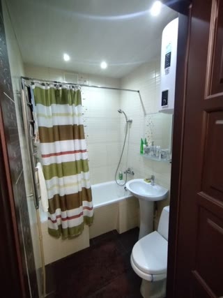 Продам 2ком квартиру Нові Дома
