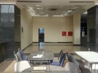 Аренда торгових площ в ТОЦ Sun City Premium