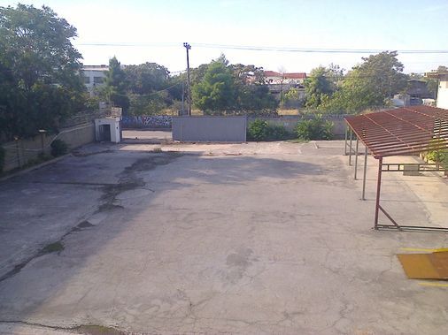 Κτίριο επαγγελματικών χώρων 2800 τ.μ.