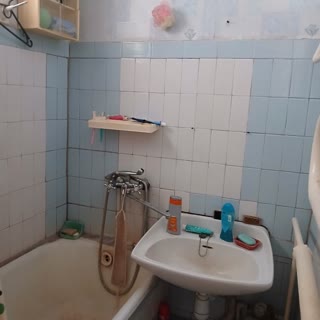 For Sale 2-Room Apartment Pavlovo Pole, Botanic Garden