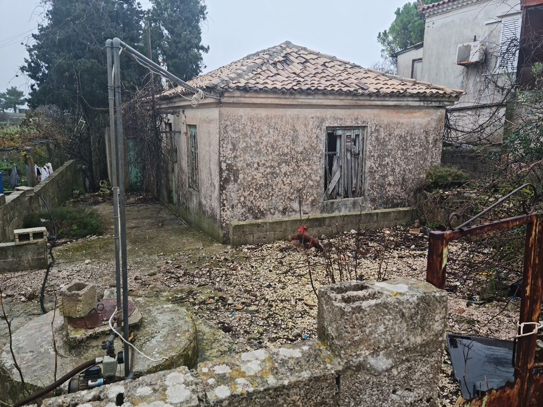 Μονοκατοικία 60τ.μ.