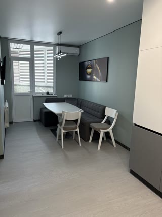 Продаж 1-кімнатної квартири 48.3 кв.м, ЖК Східна брама, Дарницький район