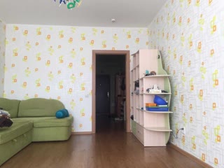 Продається 2-кімнатна квартира, метро Осокорки, Дарницький район