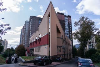 Продажа нового офисного здания на Черновола