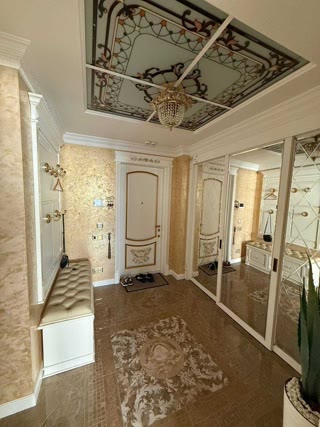 Продаж 3-кімнатної квартири в ЖК Soho Residence біля метро Деміївська