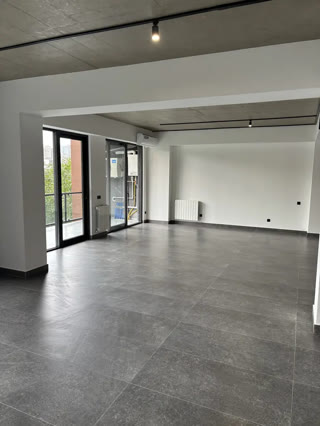Commercial space for rent in Vake
