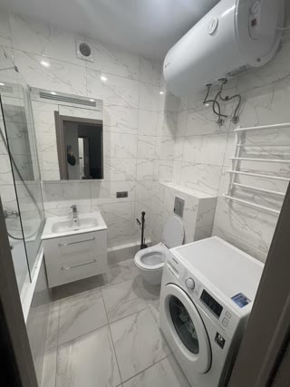 Продається 1-кімнатна квартира 42 кв.м в ЖК, вулиця Кадетський Гай