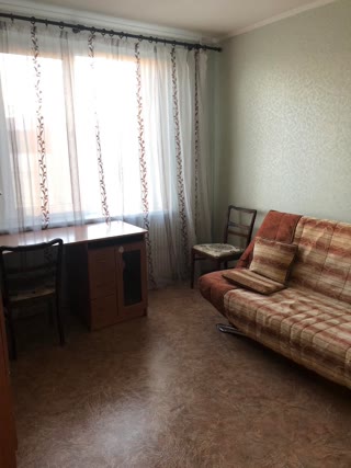 Продам 2-комнатну квартиру на Алексеєвці