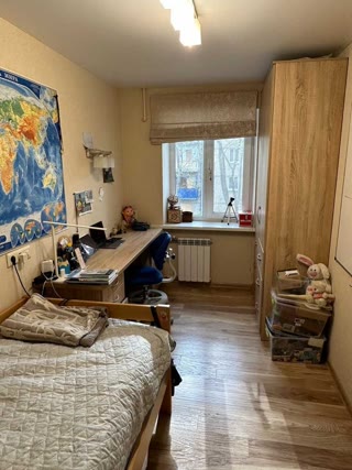 Продам 3к квартиру пос. Жуковського