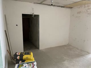 Продам трьохкімнатну квартиру