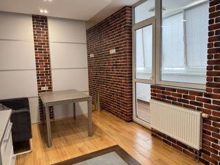 Продається 2-кімнатна квартира, 72 м² в ЖК Венеція