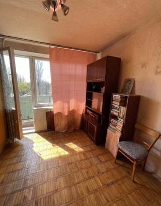 Продається 1 кім. квартира 24м2 на Нивках