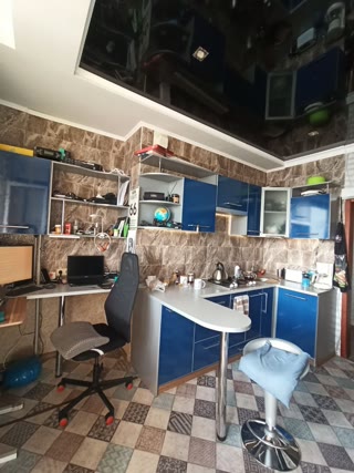Продаж 1-к.кв. в новобудові із автономним газовим опаленням у центрі ст.м.Левада
