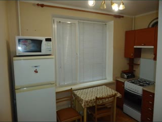 Продаю 1 к.кв  м.Студенческа, 520 мкр-н, Салтовка