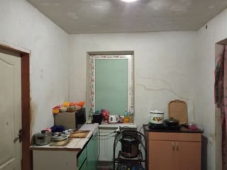Продам 1/2 частина будинку з м двором