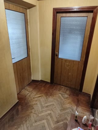 Продам 2х к. квартиру Центр, пр. Науки