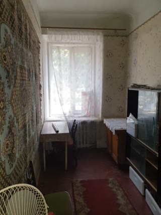 Продам дві кімнати в комунальній квартирі м.Южний Вокзал