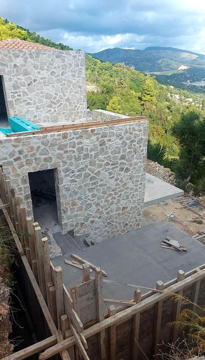 Μεζονέτα 125τ.μ.