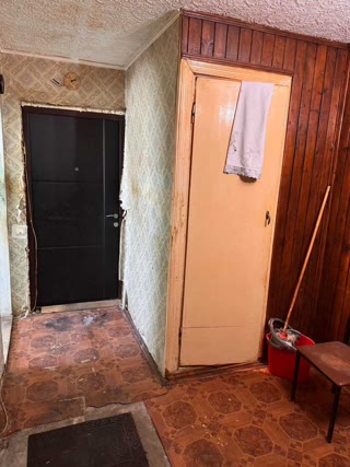Продаж 2-х кімнатної квартири по вулиці Морозна