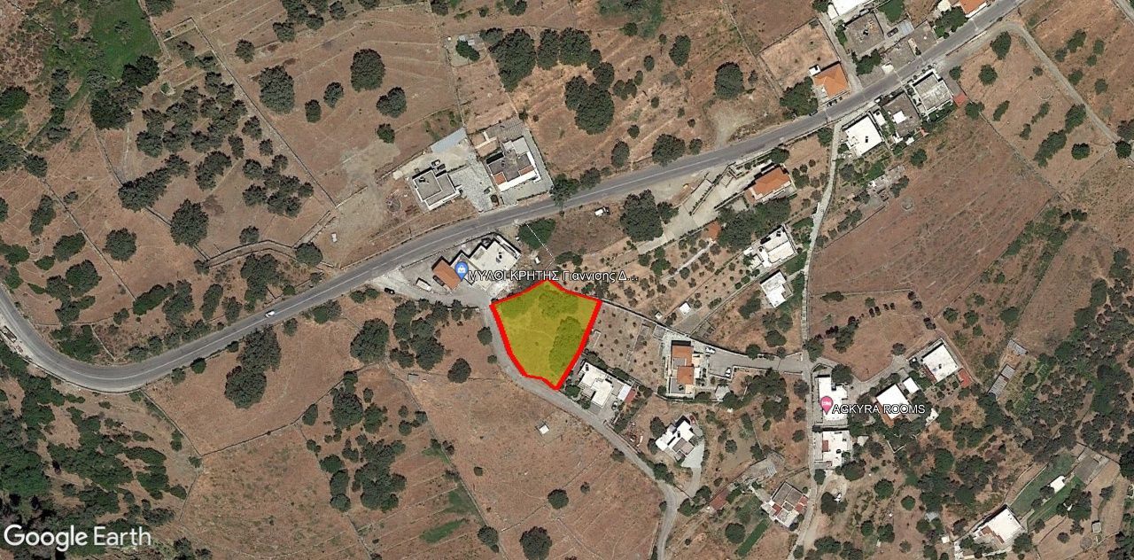 1235 m² Plot