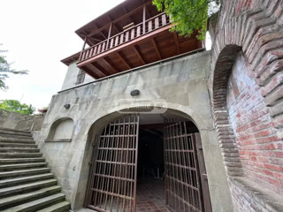 Special commercial space for sale in Vake