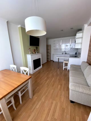 Продаж просторої 2к квартири 76м² Оболонський район