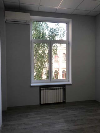 Продаж офісного приміщення в історичному центрі Києва