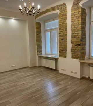 Продаж 4к квартири 110.4 м2 на Печерську. Крутий Узвіз Липки