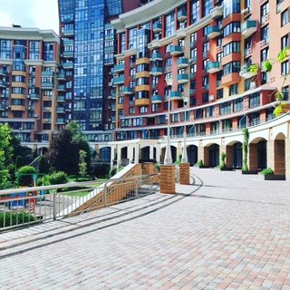 For Sale: Premises with Tenants, Residential Complex Sunny Gate