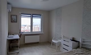 Продаж 3к кімнатної квартири біля метро Виставковий центр
