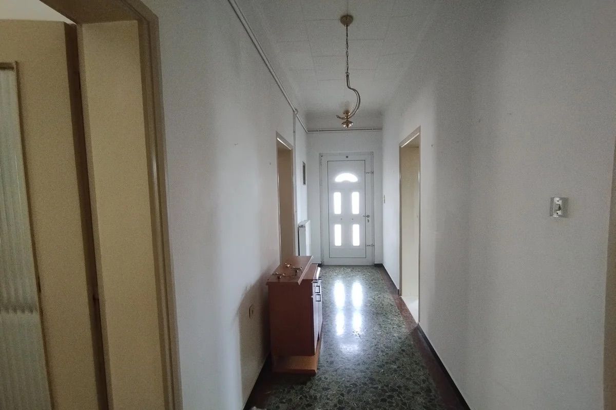 250 m² Detached House