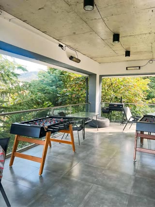 450 sq.m. office space for rent in Bagebi
