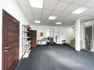 Продаж 2-кімнатної квартири-офіс в Центрі Києва біля метро Олімпійська